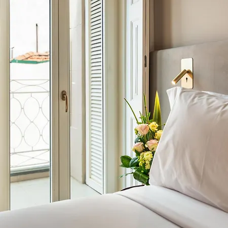 Heritage Palace 4*
